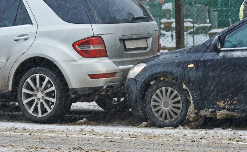 Unfälle bei Glätte und Schnee – Wer haftet?